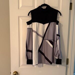 Stylish Geometric Cold Shoulder Top